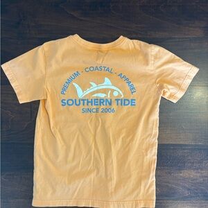 Southern Tide Peach Tee with Blue Logo